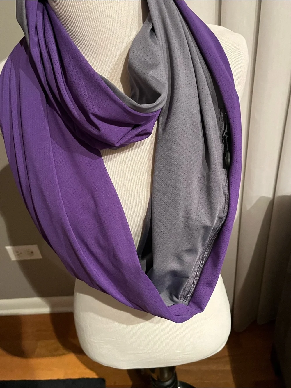 Nwt purple sholdit convertible infinity scarf with 10” long zippered pocket.